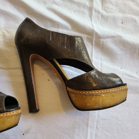 Prada platform open toe shoe size 39 - Picture 3 of 4